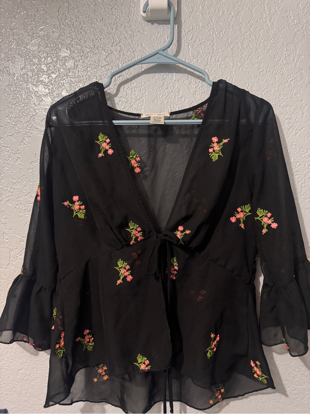 Miley & Molly Sheer Blouse size medium